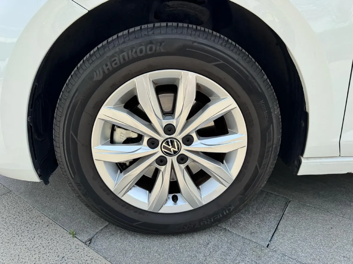 2023 Volkswagen Polo 1.5L 113HP L4 6AT,autocango,china used car exporter,china ev exporter,chinese used car exporter,chinese used ev exporter