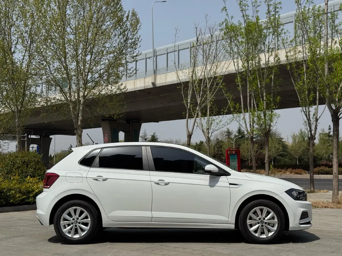 2023 Volkswagen Polo 1.5L 113HP L4 6AT,autocango,china used car exporter,china ev exporter,chinese used car exporter,chinese used ev exporter