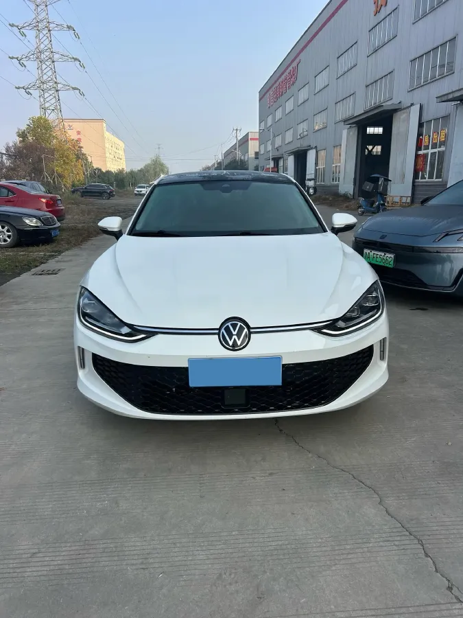 2023 Volkswagen Lamando 1.4T 150HP L4 7DCT,autocango,china used car exporter,china ev exporter,chinese used car exporter,chinese used ev exporter