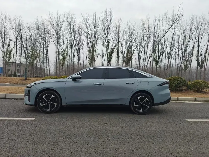 2025 BYD Sea Lion 05 DM-i 1.5L 101HP L4 E-CVT PHEV 12.9KWH,autocango,china used car exporter,china ev exporter,chinese used car exporter,chinese used ev exporter