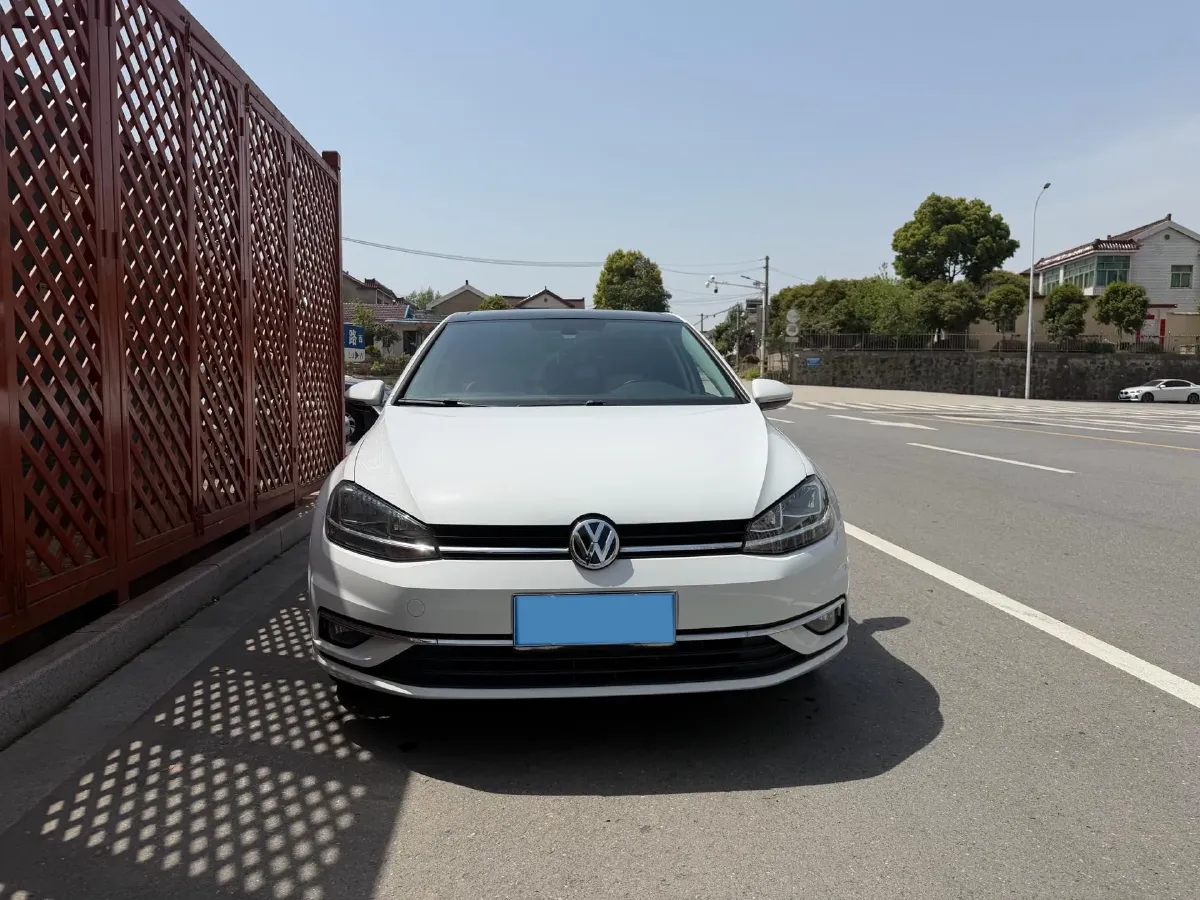 2019 Volkswagen Golf 1.4T 150HP L4 7DCT,autocango,china used car exporter,china ev exporter,chinese used car exporter,chinese used ev exporter