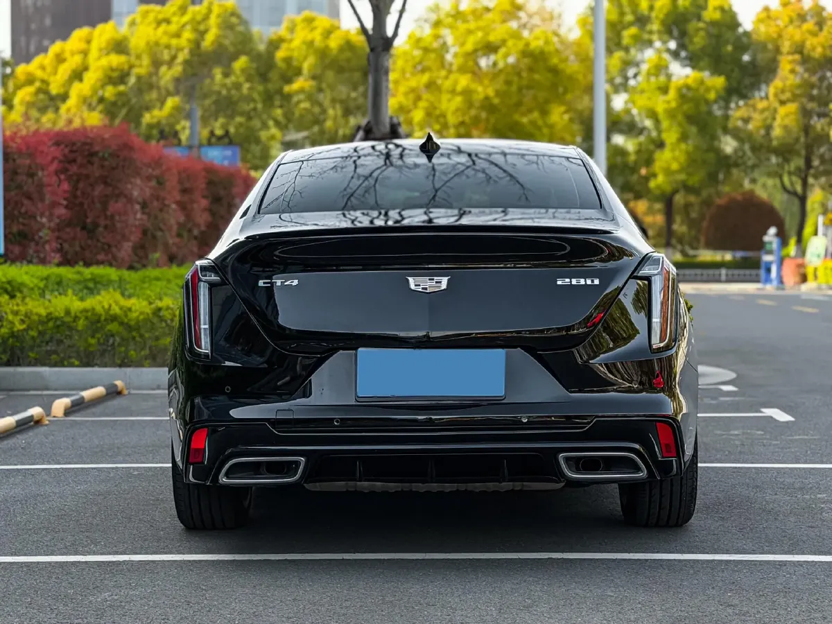 2021 Cadillac CT4 2.0T 237HP L4 8AT,autocango,china used car exporter,china ev exporter,chinese used car exporter,chinese used ev exporter