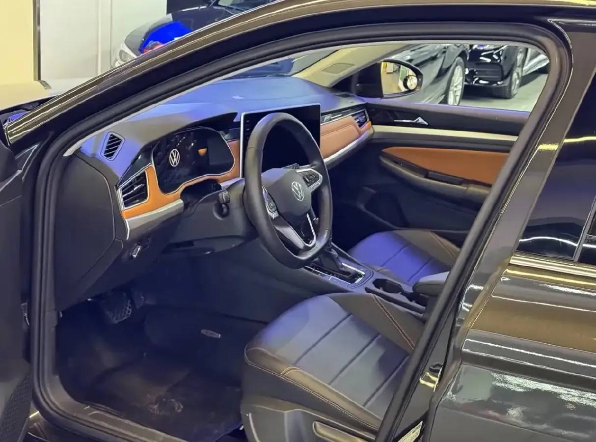 2023 Volkswagen Bora 1.2T 116HP L4 7DCT,autocango,china used car exporter,china ev exporter,chinese used car exporter,chinese used ev exporter