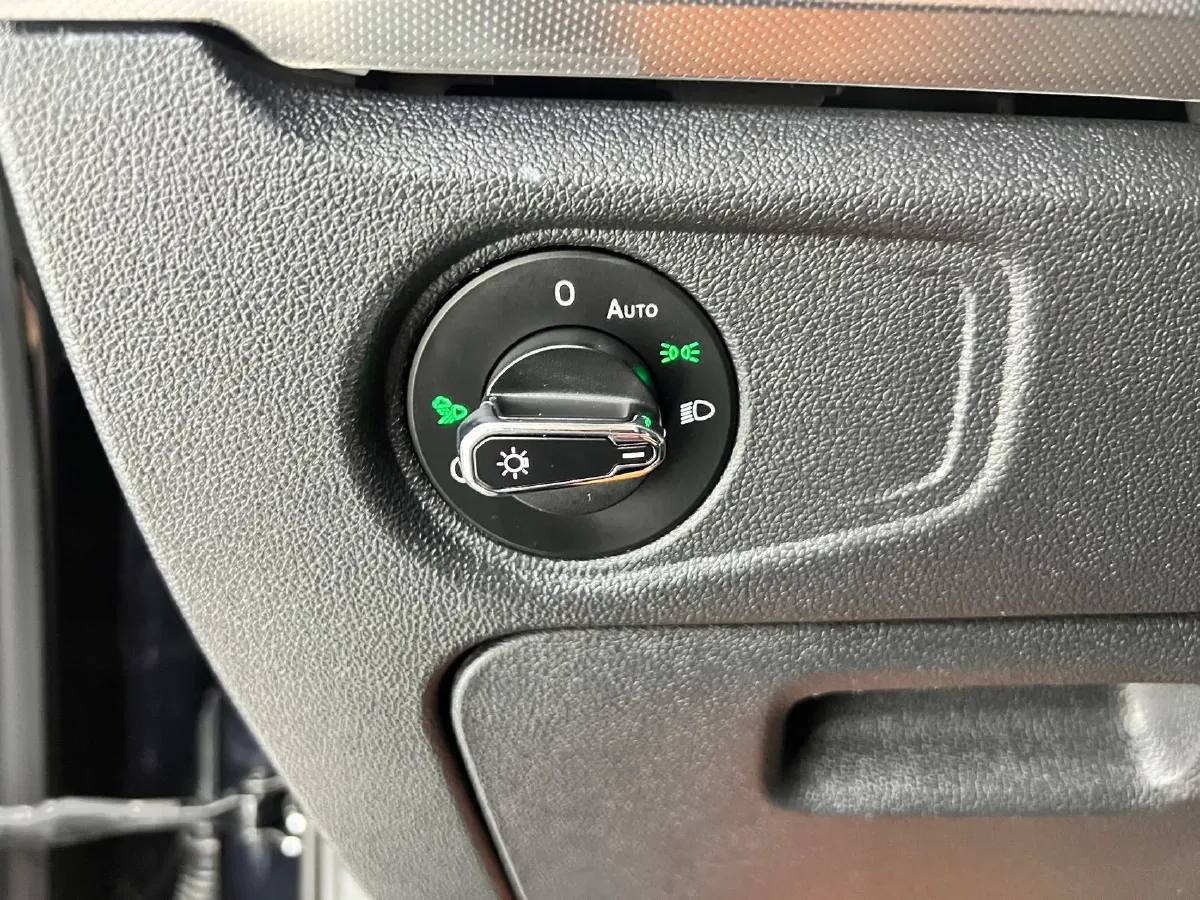 2023 Volkswagen Passat 1.4T 150HP L4 7DCT,autocango,china used car exporter,china ev exporter,chinese used car exporter,chinese used ev exporter