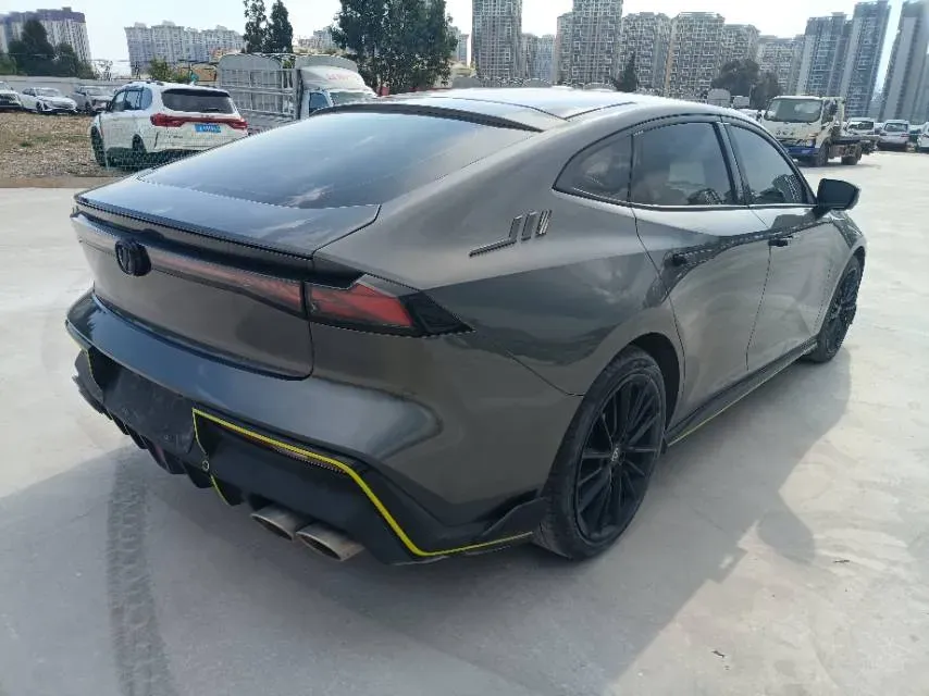 2022 ChangAn UNI-V 1.5T 188HP L4 7DCT,autocango,china used car exporter,china ev exporter,chinese used car exporter,chinese used ev exporter