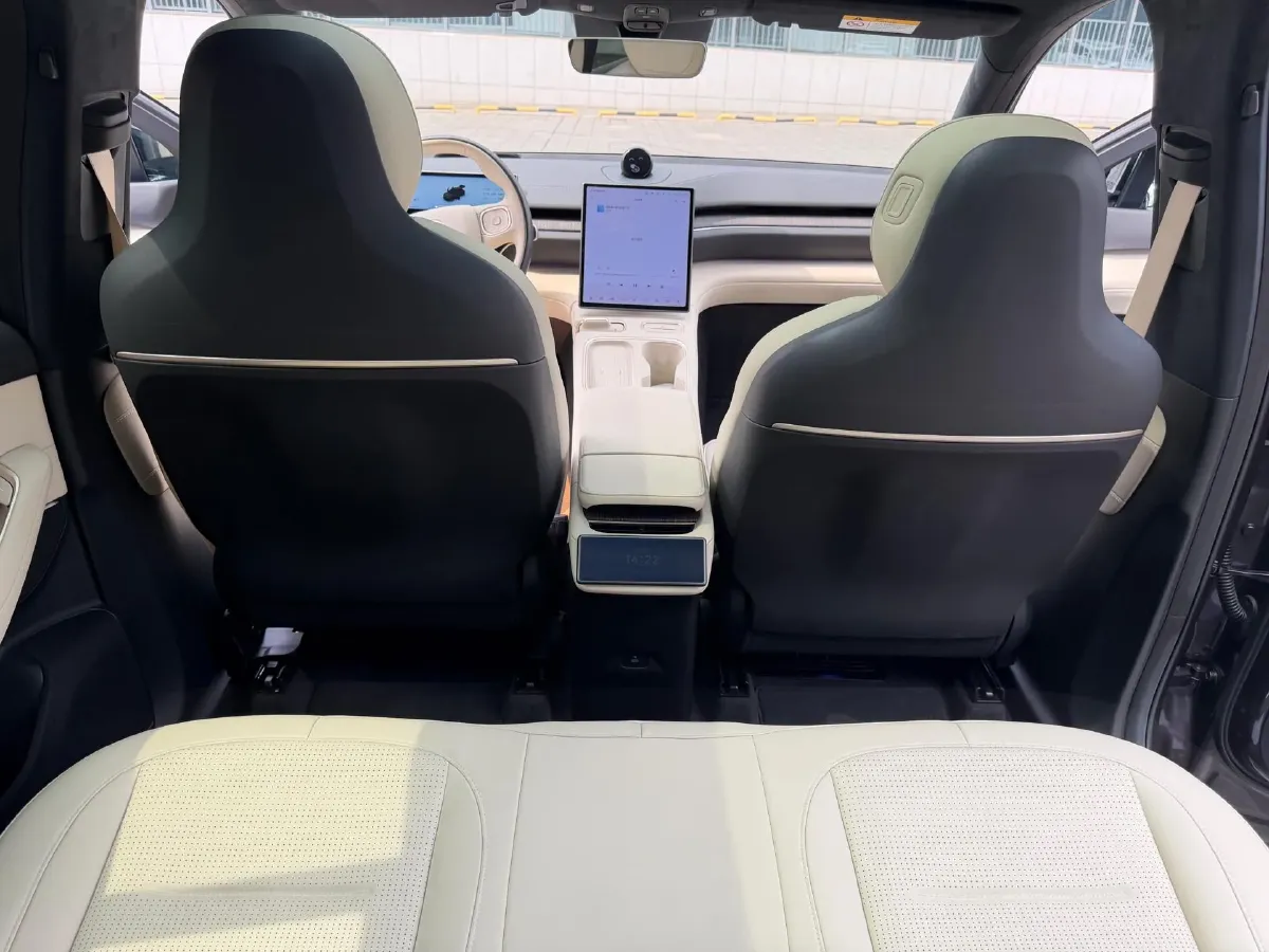 2024 NIO ES6 BEV 100KWH,autocango,china used car exporter,china ev exporter,chinese used car exporter,chinese used ev exporter