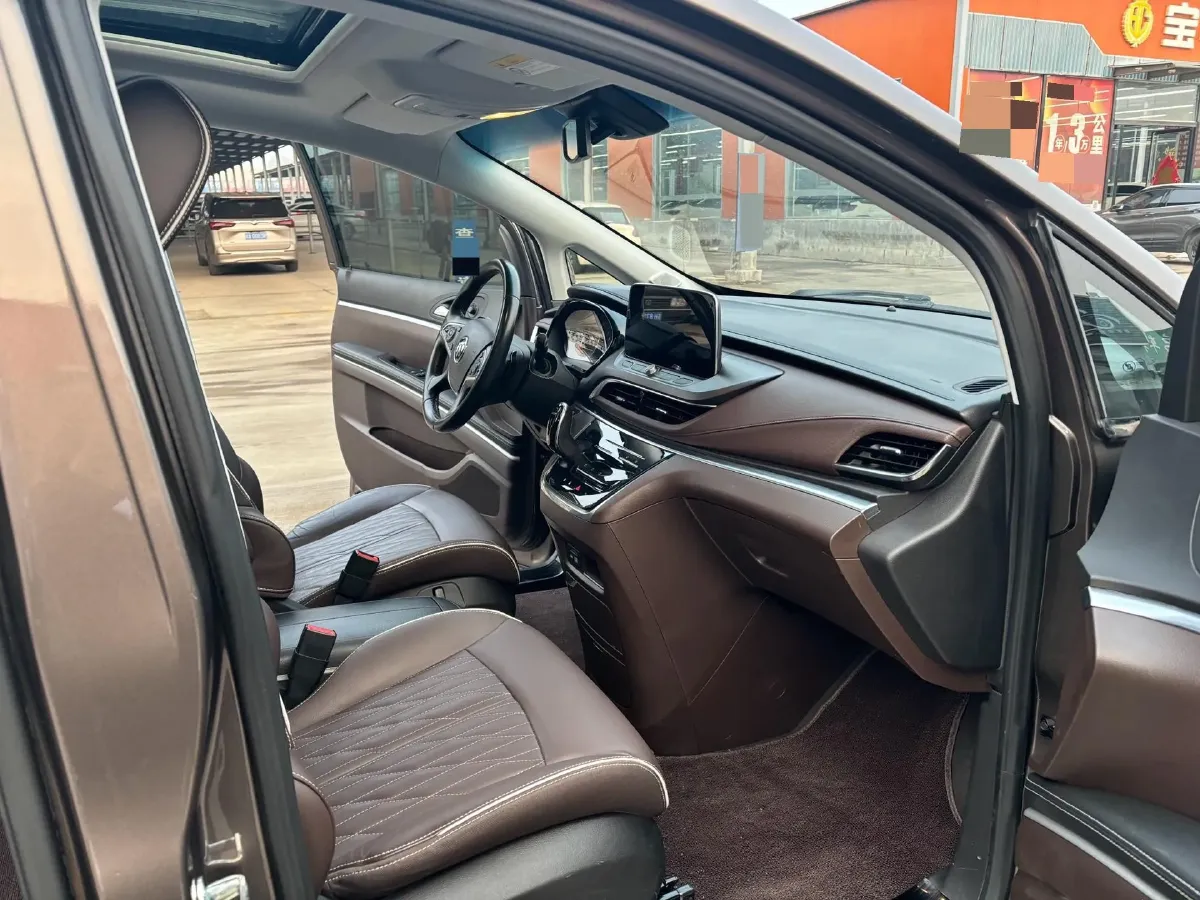 2021 Buick GL8 2.0T 237HP L4 9AT,autocango,china used car exporter,china ev exporter,chinese used car exporter,chinese used ev exporter