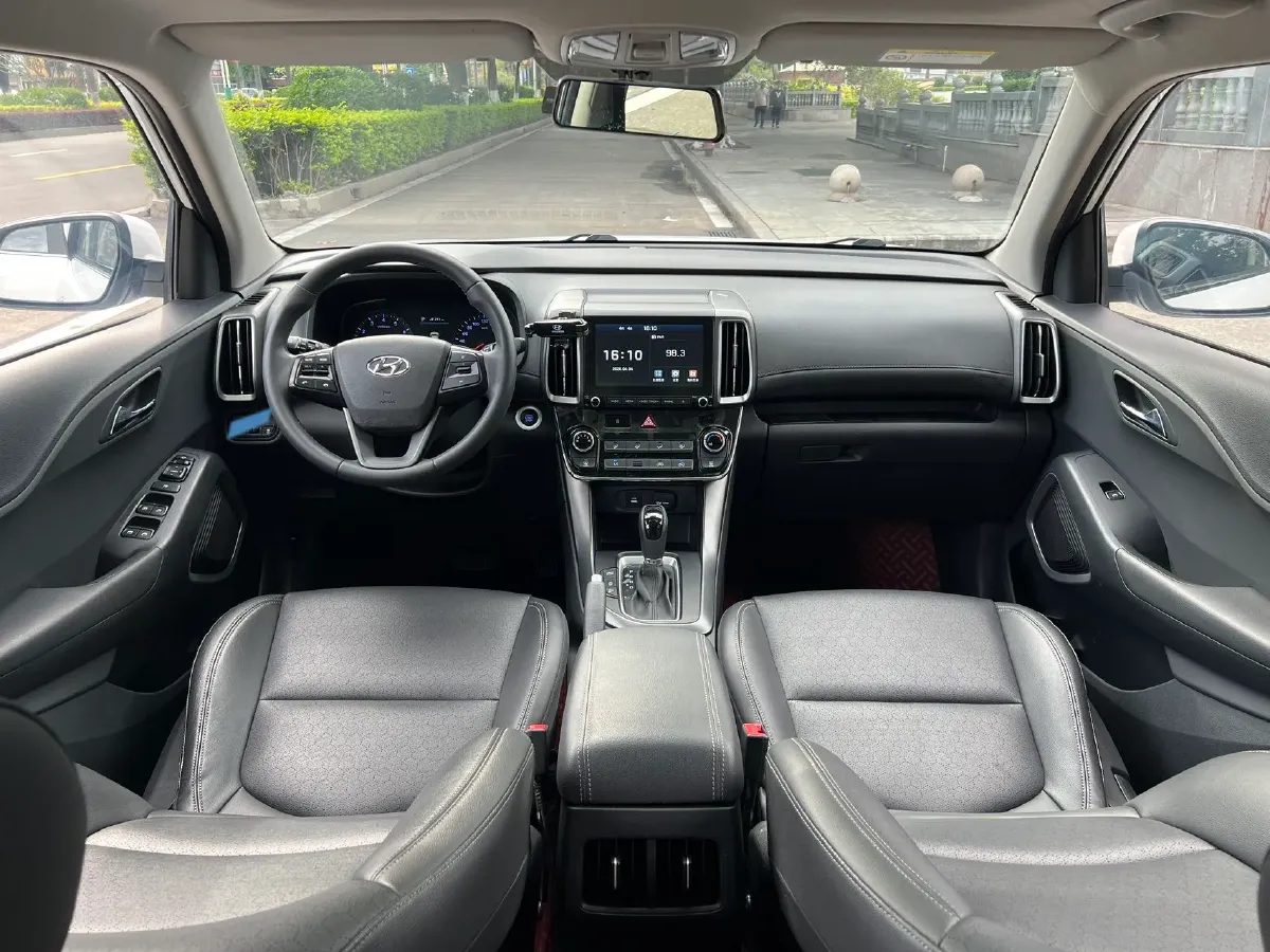 2019 Hyundai ix35 2.0L 160HP L4 6AT,autocango,china used car exporter,china ev exporter,chinese used car exporter,chinese used ev exporter
