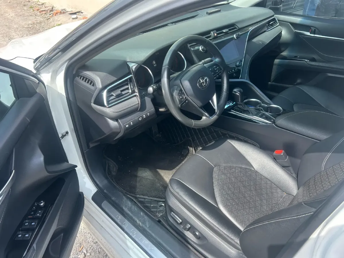 2019 Toyota Camry 2.5L 209HP L4 8AT,autocango,china used car exporter,china ev exporter,chinese used car exporter,chinese used ev exporter