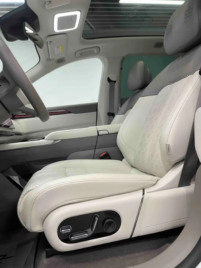 2025 Zeekr 7X BEV 100KWH,autocango,china used car exporter,china ev exporter,chinese used car exporter,chinese used ev exporter