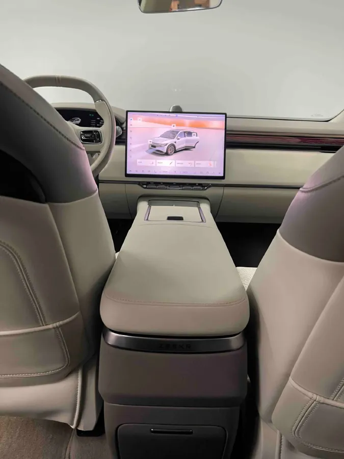 2025 Zeekr 7X BEV 100KWH,autocango,china used car exporter,china ev exporter,chinese used car exporter,chinese used ev exporter