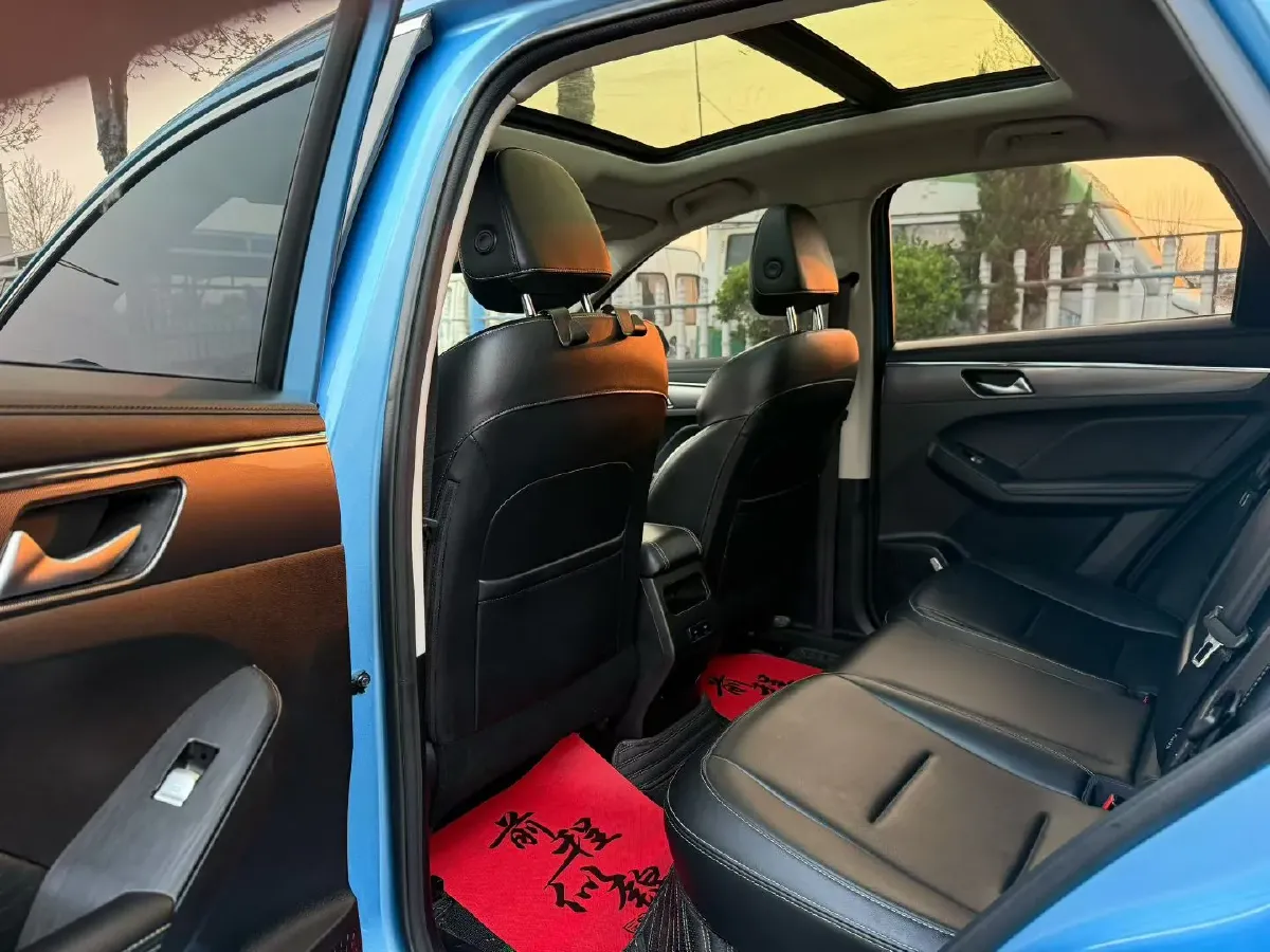 2021 Haval Jolion 1.5T 150HP L4 7DCT,autocango,china used car exporter,china ev exporter,chinese used car exporter,chinese used ev exporter