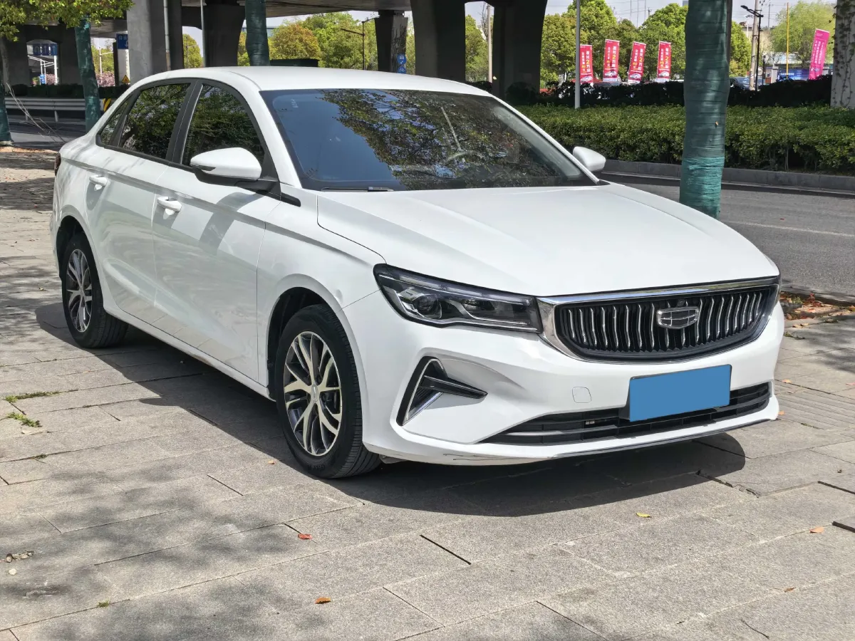 2022 Geely Emgrand 1.5L 114HP L4 5MT,autocango,china used car exporter,china ev exporter,chinese used car exporter,chinese used ev exporter