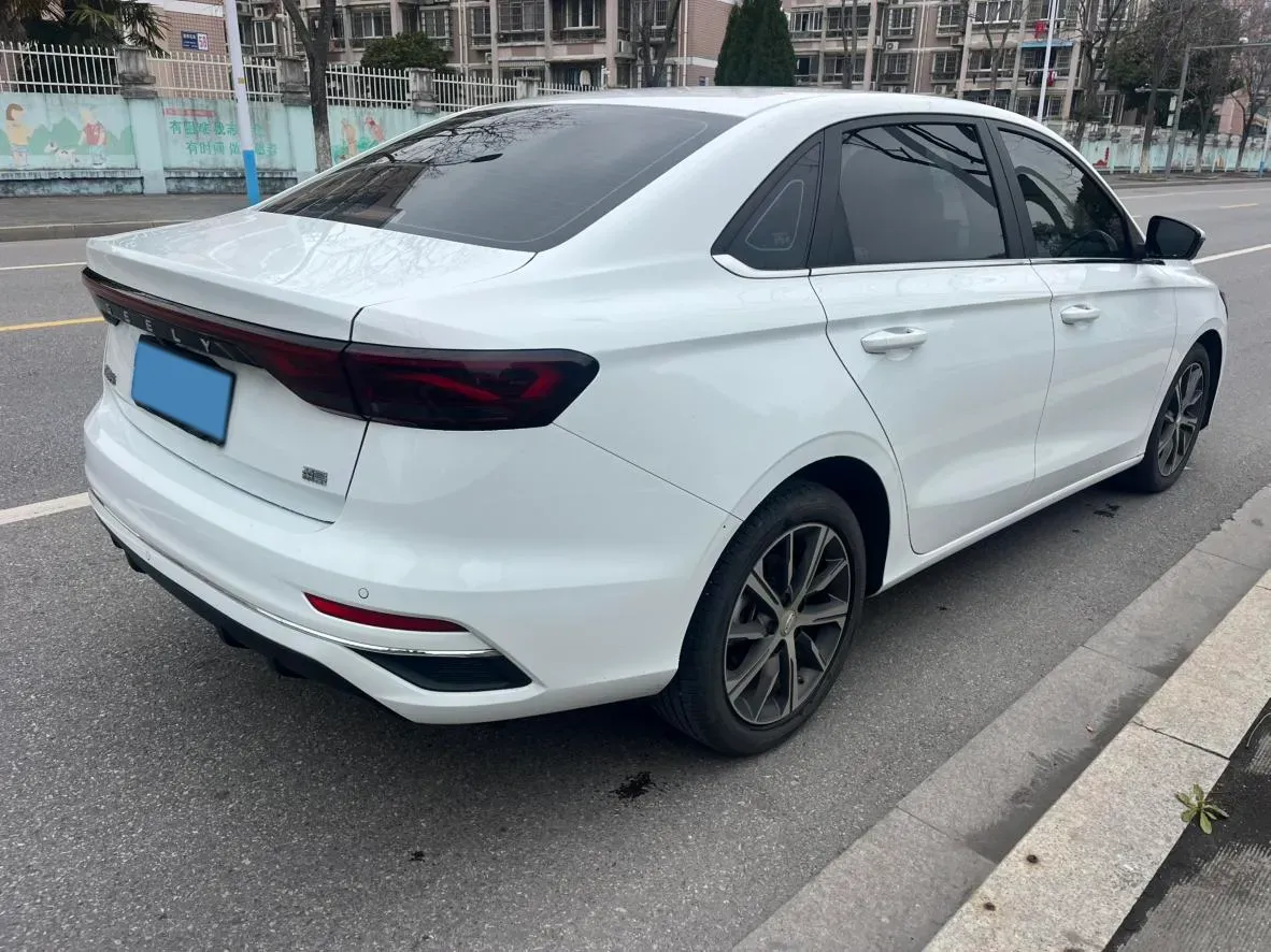 2022 Geely Emgrand 1.5L 114HP L4 CVT,autocango,china used car exporter,china ev exporter,chinese used car exporter,chinese used ev exporter