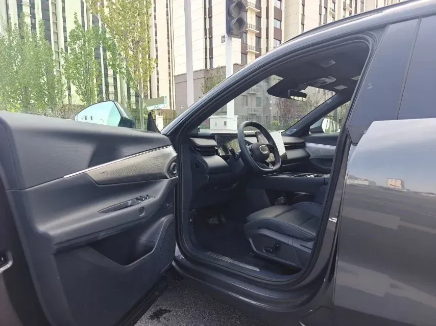 2026 LYNK&CO 08 EM-P 1.5T 163HP L4 3DHT PHEV,autocango,china used car exporter,china ev exporter,chinese used car exporter,chinese used ev exporter