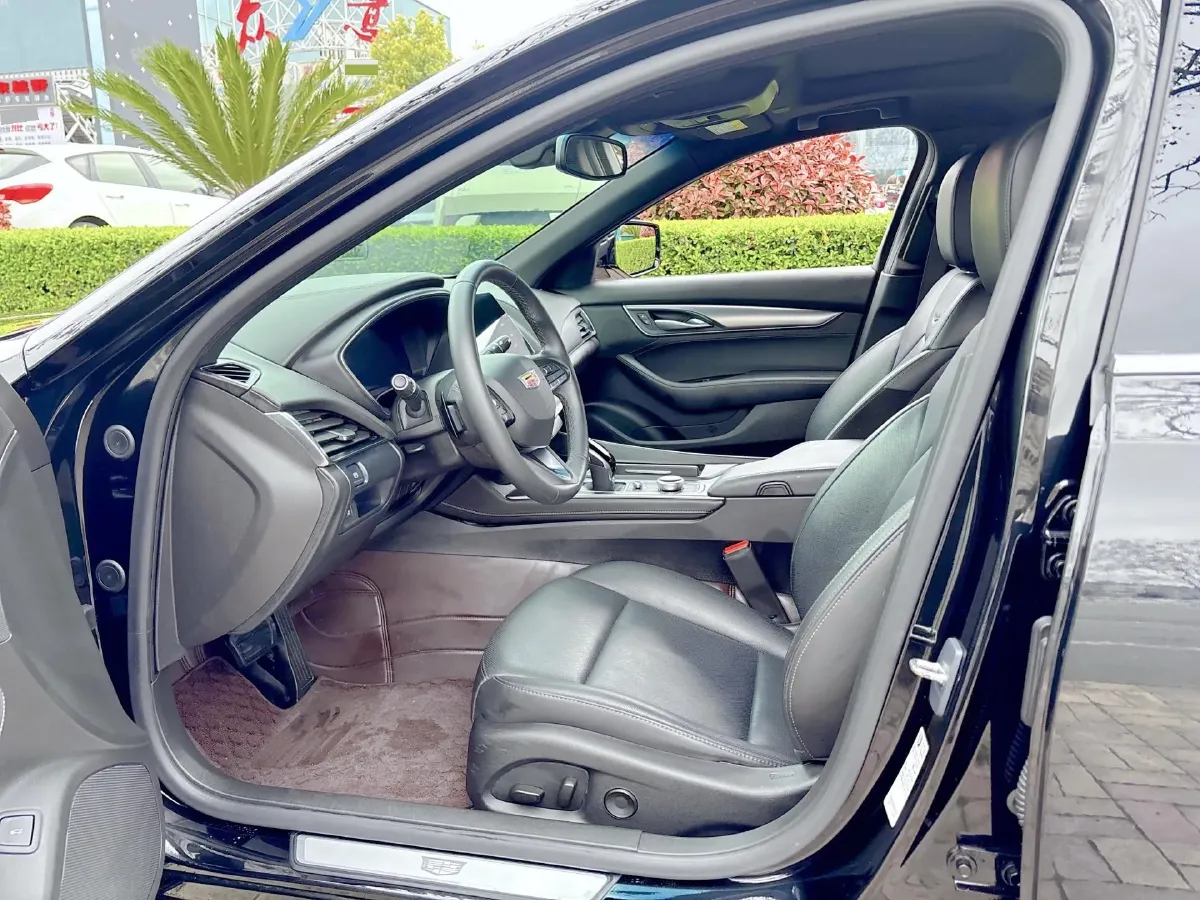 2023 Cadillac CT5 2.0T 237HP L4 10AT,autocango,china used car exporter,china ev exporter,chinese used car exporter,chinese used ev exporter