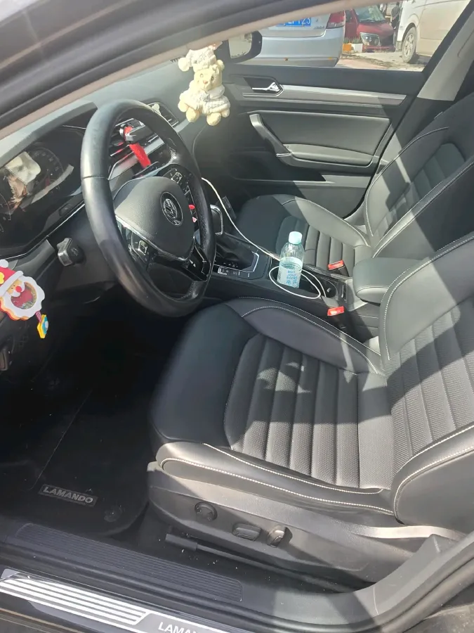 2019 Volkswagen Passat 1.4T 150HP L4 7DCT,autocango,china used car exporter,china ev exporter,chinese used car exporter,chinese used ev exporter