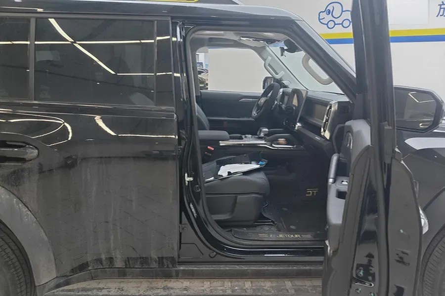 2023 Jetour Traveller 2.0T 254HP L4 7DCT,autocango,china used car exporter,china ev exporter,chinese used car exporter,chinese used ev exporter