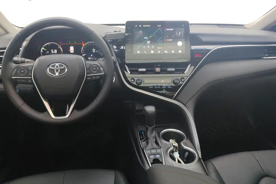 2023 Toyota Camry 2.5L 178HP L4 E-CVT Hybrid,autocango,china used car exporter,china ev exporter,chinese used car exporter,chinese used ev exporter