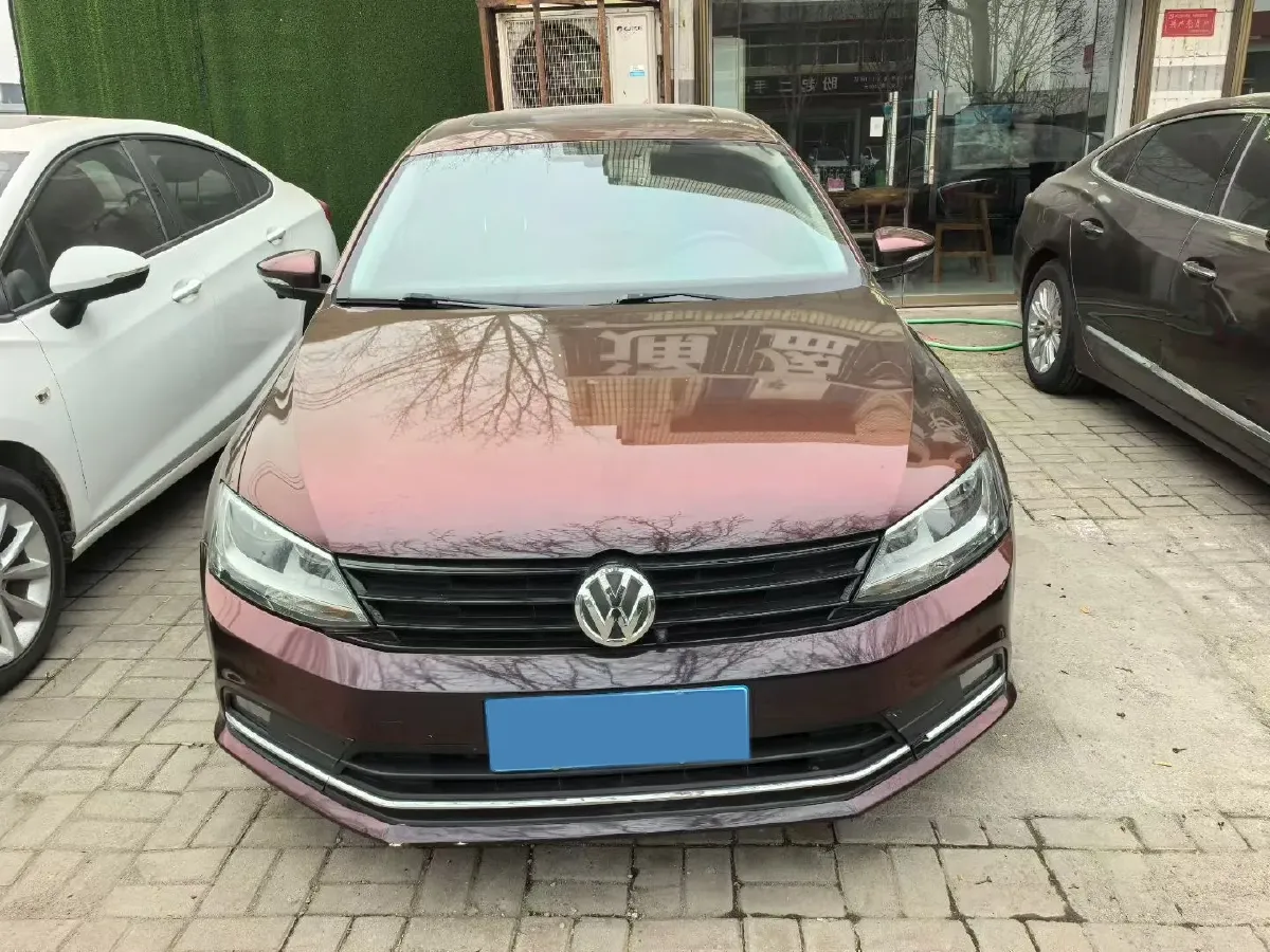 2019 Jeep Renegade 1.3T 173HP L4 7DCT,autocango,china used car exporter,china ev exporter,chinese used car exporter,chinese used ev exporter