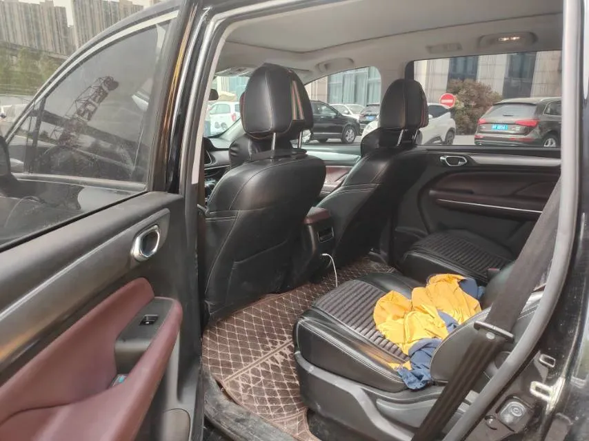 2021 GAC Trumpchi M6 1.5T 169HP L4 7DCT,autocango,china used car exporter,china ev exporter,chinese used car exporter,chinese used ev exporter