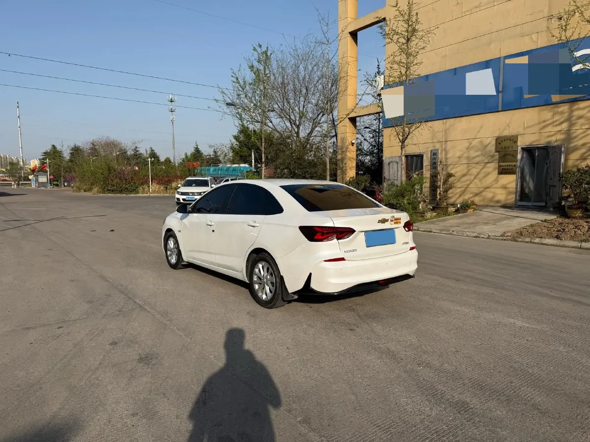 2023 Chevrolet Monza 1.5L 113HP L4 6DCT,autocango,china used car exporter,china ev exporter,chinese used car exporter,chinese used ev exporter