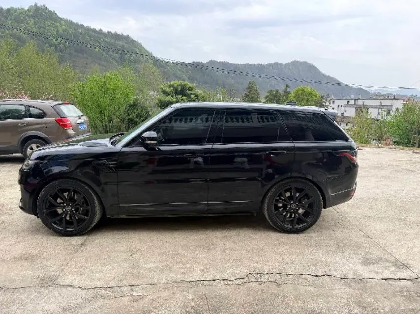 2019 Land Rover Range Rover Sport 2.0T 300HP L4 8AT PHEV 13.1KWH,autocango,china used car exporter,china ev exporter,chinese used car exporter,chinese used ev exporter