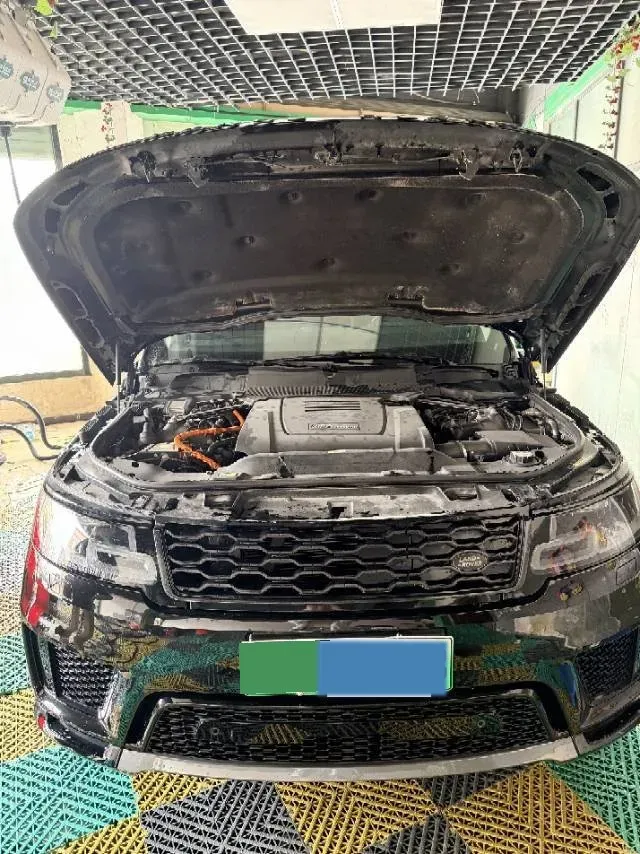 2019 Land Rover Range Rover Sport 2.0T 300HP L4 8AT PHEV 13.1KWH,autocango,china used car exporter,china ev exporter,chinese used car exporter,chinese used ev exporter