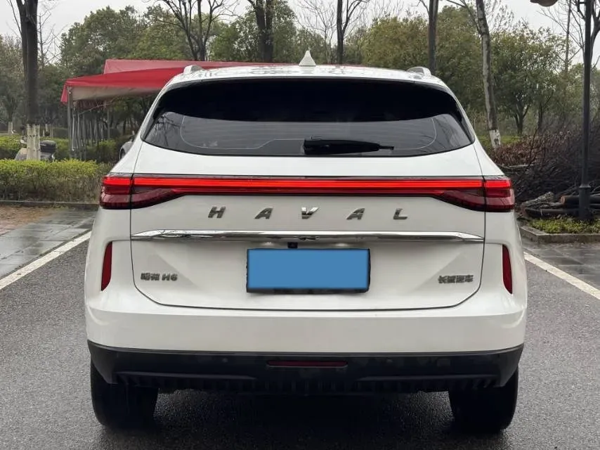 2021 Haval H6 1.5T 169HP L4 7DCT,autocango,china used car exporter,china ev exporter,chinese used car exporter,chinese used ev exporter