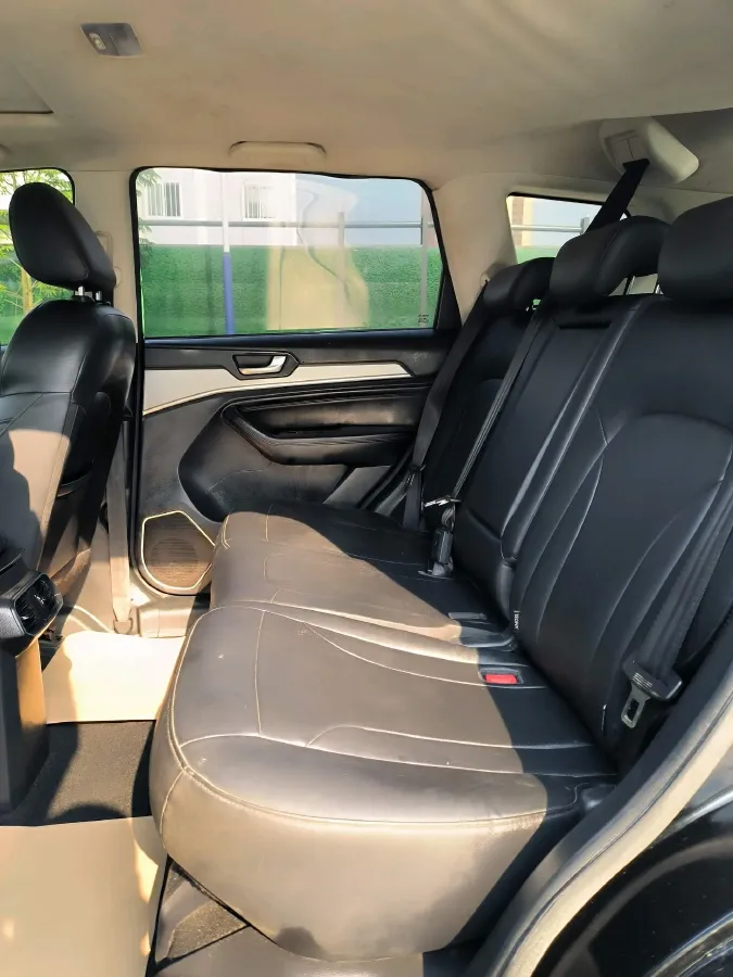 2018 Haval H6 1.5T 150HP L4 6MT,autocango,china used car exporter,china ev exporter,chinese used car exporter,chinese used ev exporter