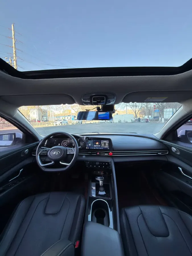 2023 Hyundai Elantra 1.5L 115HP L4 CVT,autocango,china used car exporter,china ev exporter,chinese used car exporter,chinese used ev exporter