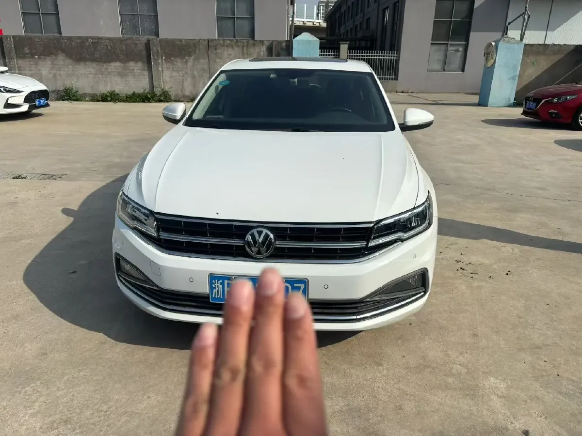 2019 Roewe RX5 MAX 2.0T 231HP L4 6DCT,autocango,china used car exporter,china ev exporter,chinese used car exporter,chinese used ev exporter