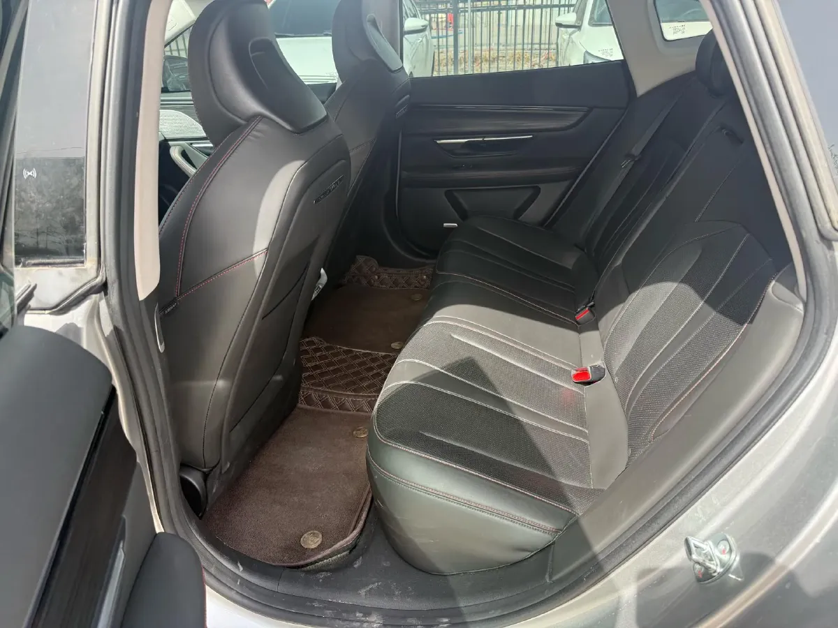 2023 Xpeng P7 BEV 70.8KWH,autocango,china used car exporter,china ev exporter,chinese used car exporter,chinese used ev exporter