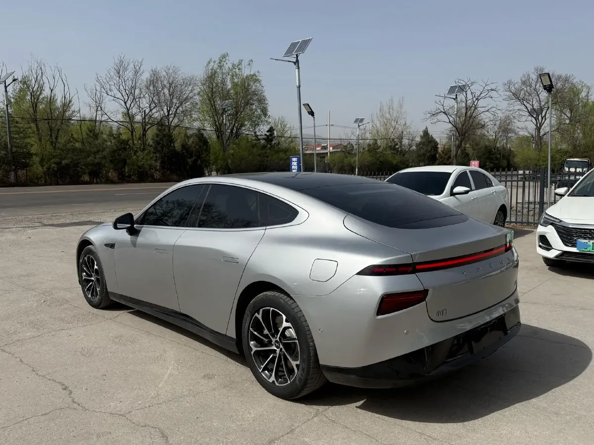 2023 Xpeng P7 BEV 70.8KWH,autocango,china used car exporter,china ev exporter,chinese used car exporter,chinese used ev exporter