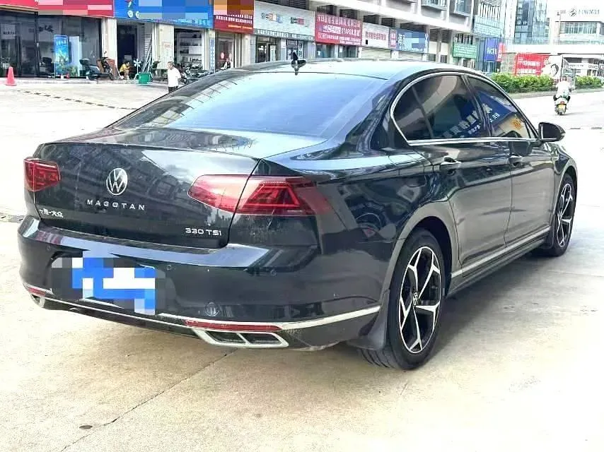 2023 Volkswagen Magotan 2.0T 186HP L4 7DCT,autocango,china used car exporter,china ev exporter,chinese used car exporter,chinese used ev exporter