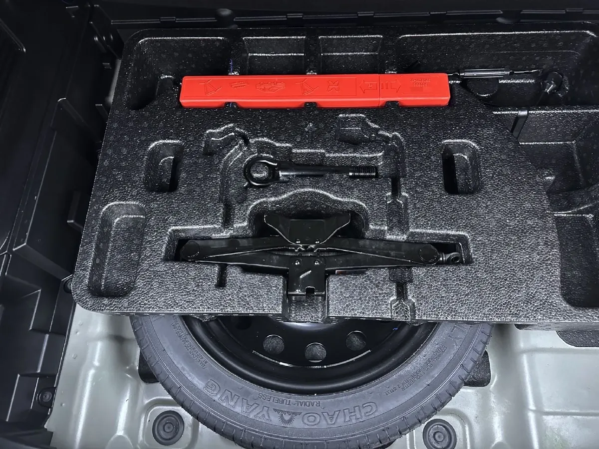 2022 ChangAn CS35 Plus 1.4T 160HP L4 7DCT,autocango,china used car exporter,china ev exporter,chinese used car exporter,chinese used ev exporter