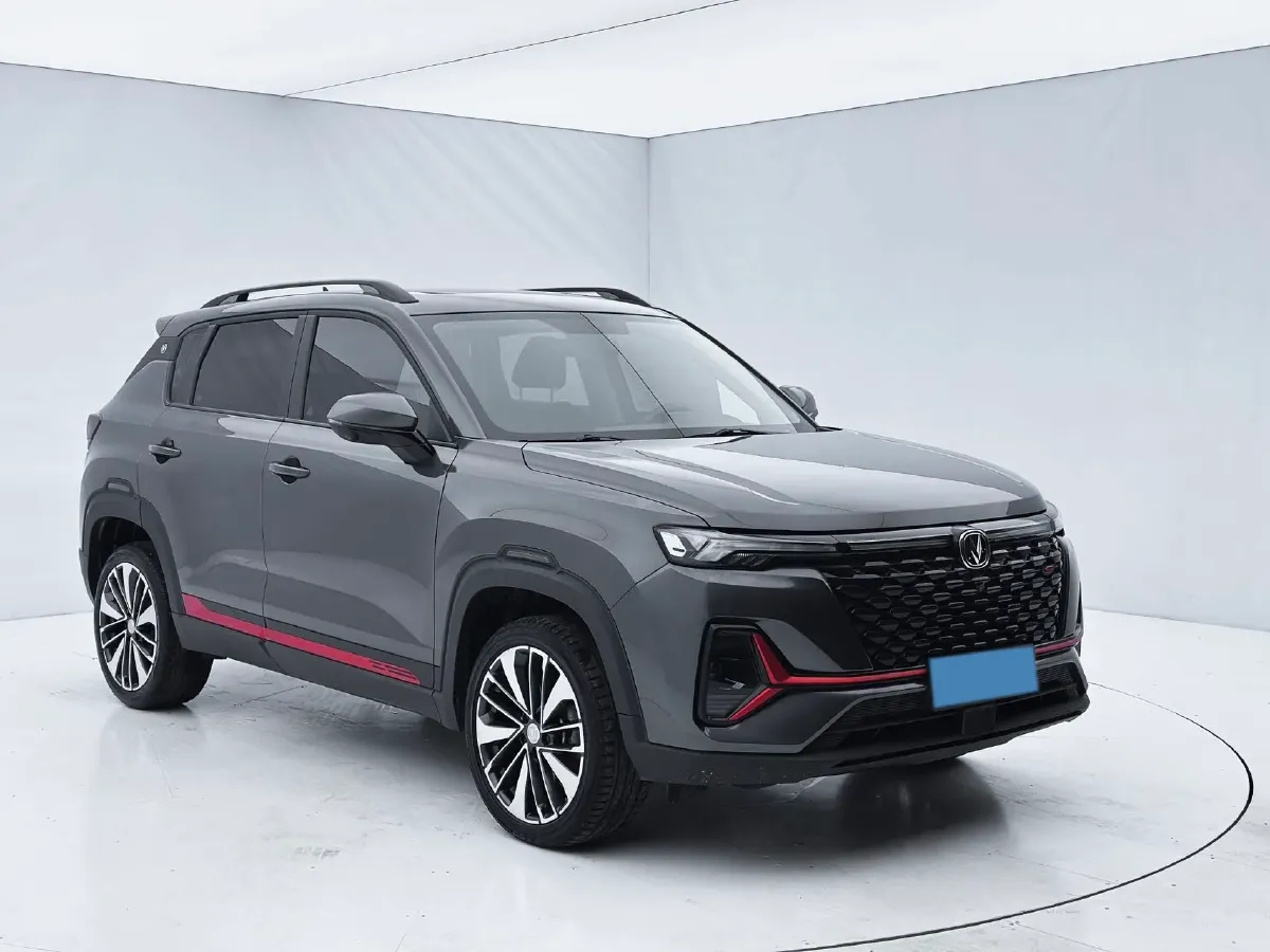 2022 ChangAn CS35 Plus 1.4T 160HP L4 7DCT,autocango,china used car exporter,china ev exporter,chinese used car exporter,chinese used ev exporter
