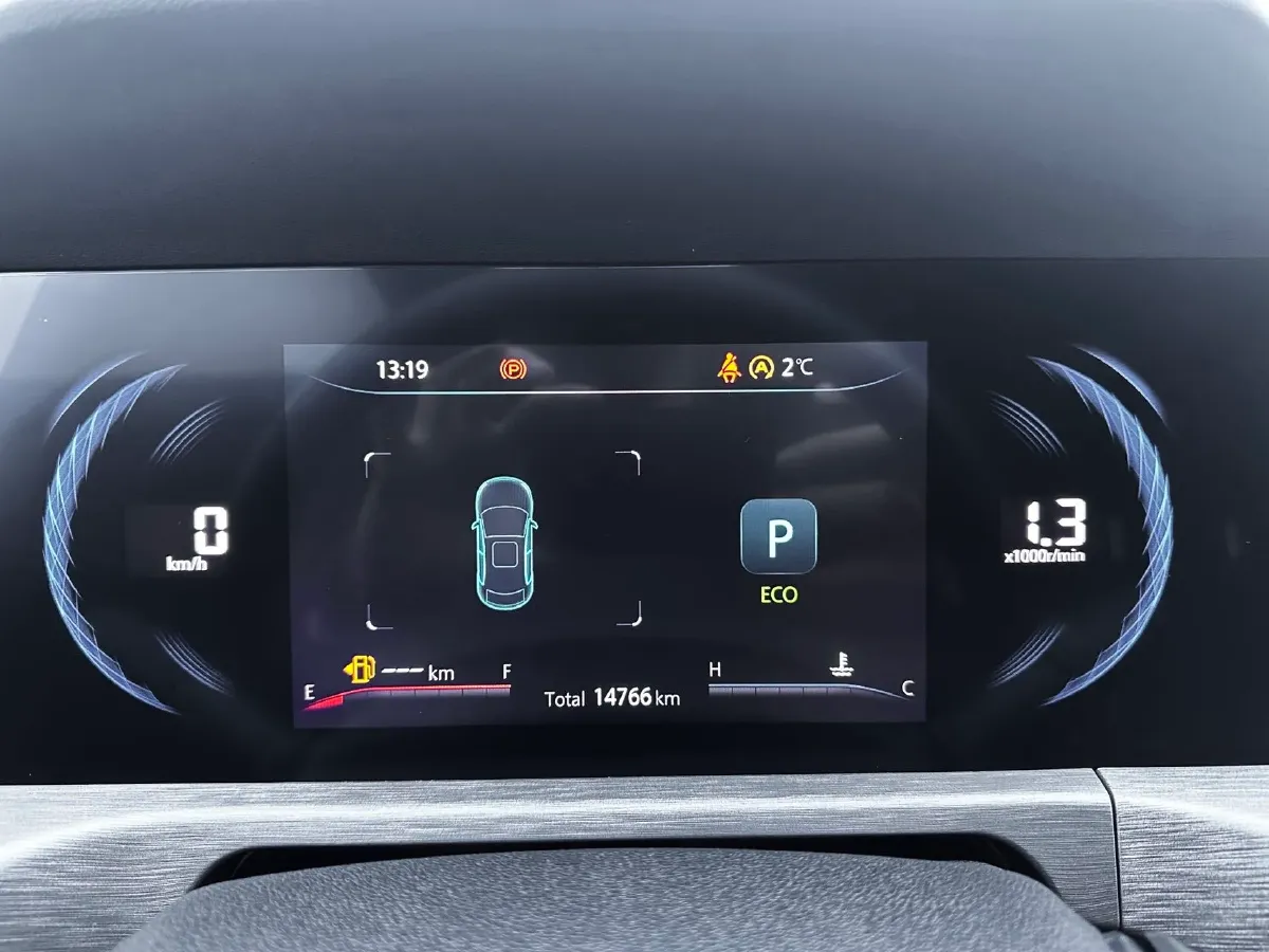 2022 ChangAn CS35 Plus 1.4T 160HP L4 7DCT,autocango,china used car exporter,china ev exporter,chinese used car exporter,chinese used ev exporter