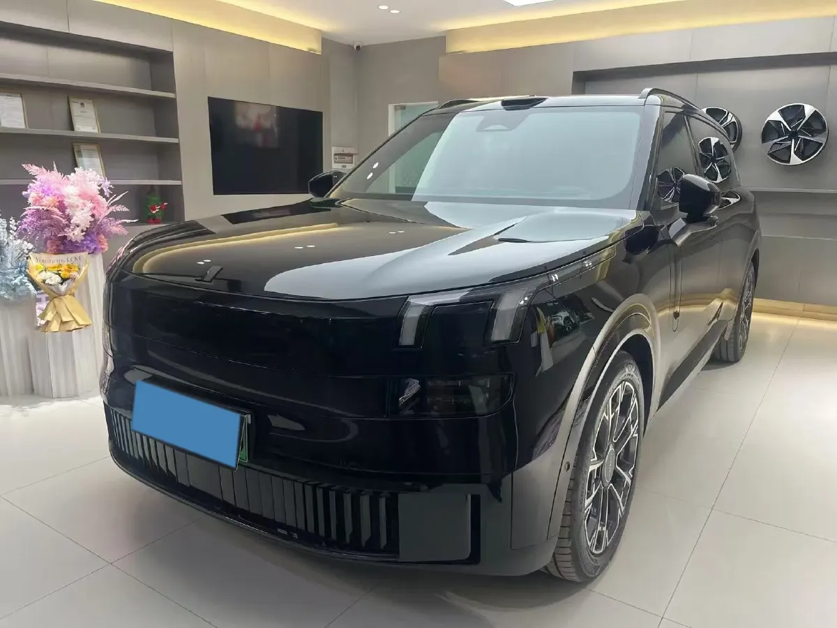 2025 LYNK&CO 900 1.5T 190HP L4 3DHT PHEV 43.3KWH,autocango,china used car exporter,china ev exporter,chinese used car exporter,chinese used ev exporter