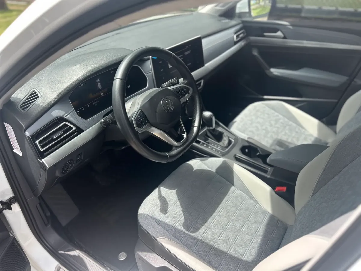 2023 Volkswagen Lavida 1.5T 160HP L4 7DCT,autocango,china used car exporter,china ev exporter,chinese used car exporter,chinese used ev exporter