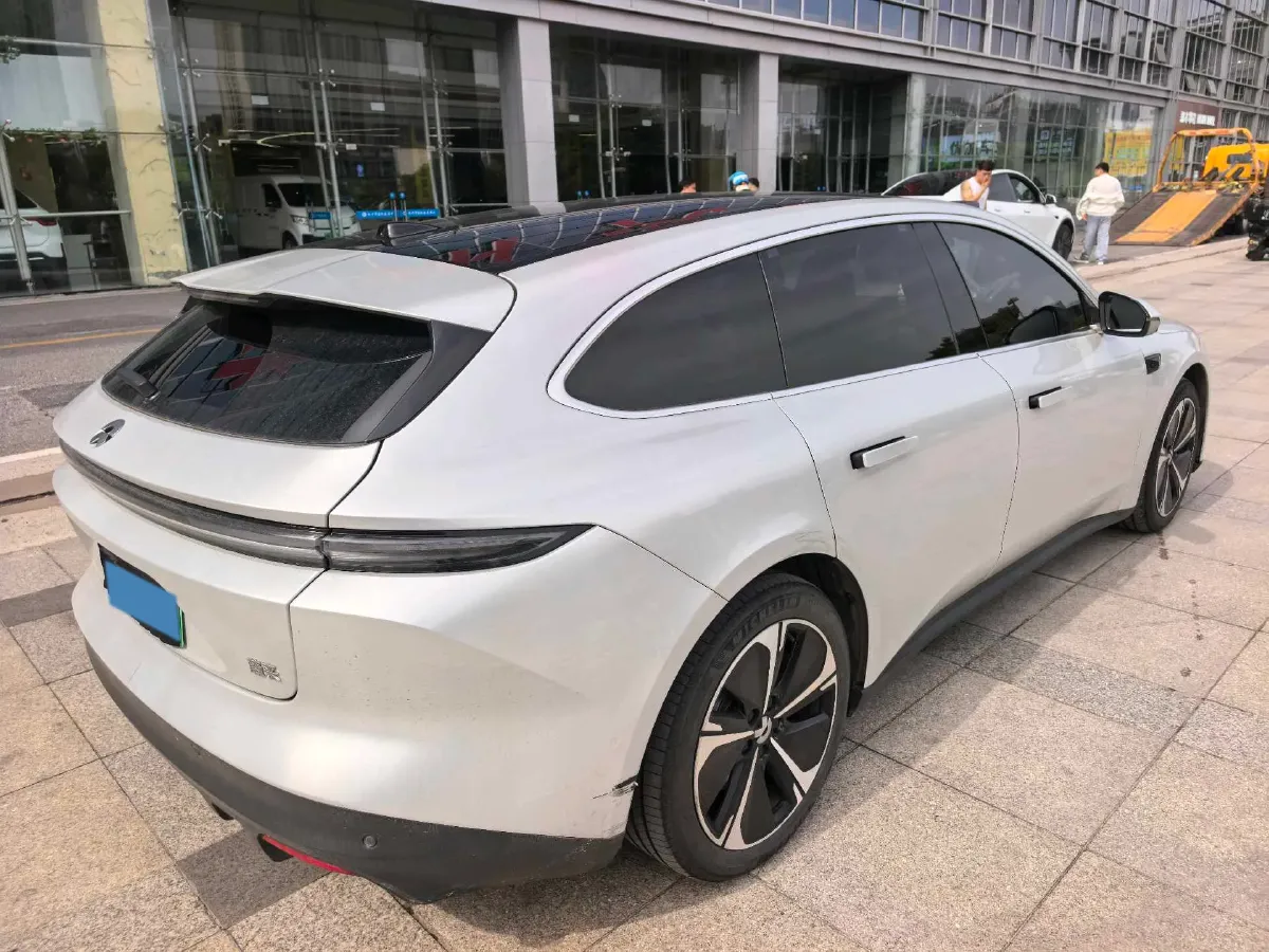 2024 NIO ET5T BEV 75KWH,autocango,china used car exporter,china ev exporter,chinese used car exporter,chinese used ev exporter