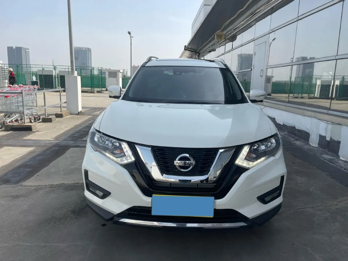 2021 Nissan X-Trail 2.0L 151HP L4 CVT,autocango,china used car exporter,china ev exporter,chinese used car exporter,chinese used ev exporter