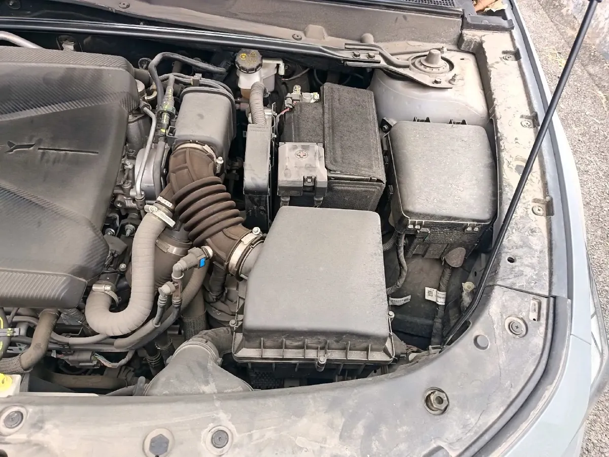 2022 ChangAn UNI-V 1.5T 188HP L4 7DCT,autocango,china used car exporter,china ev exporter,chinese used car exporter,chinese used ev exporter