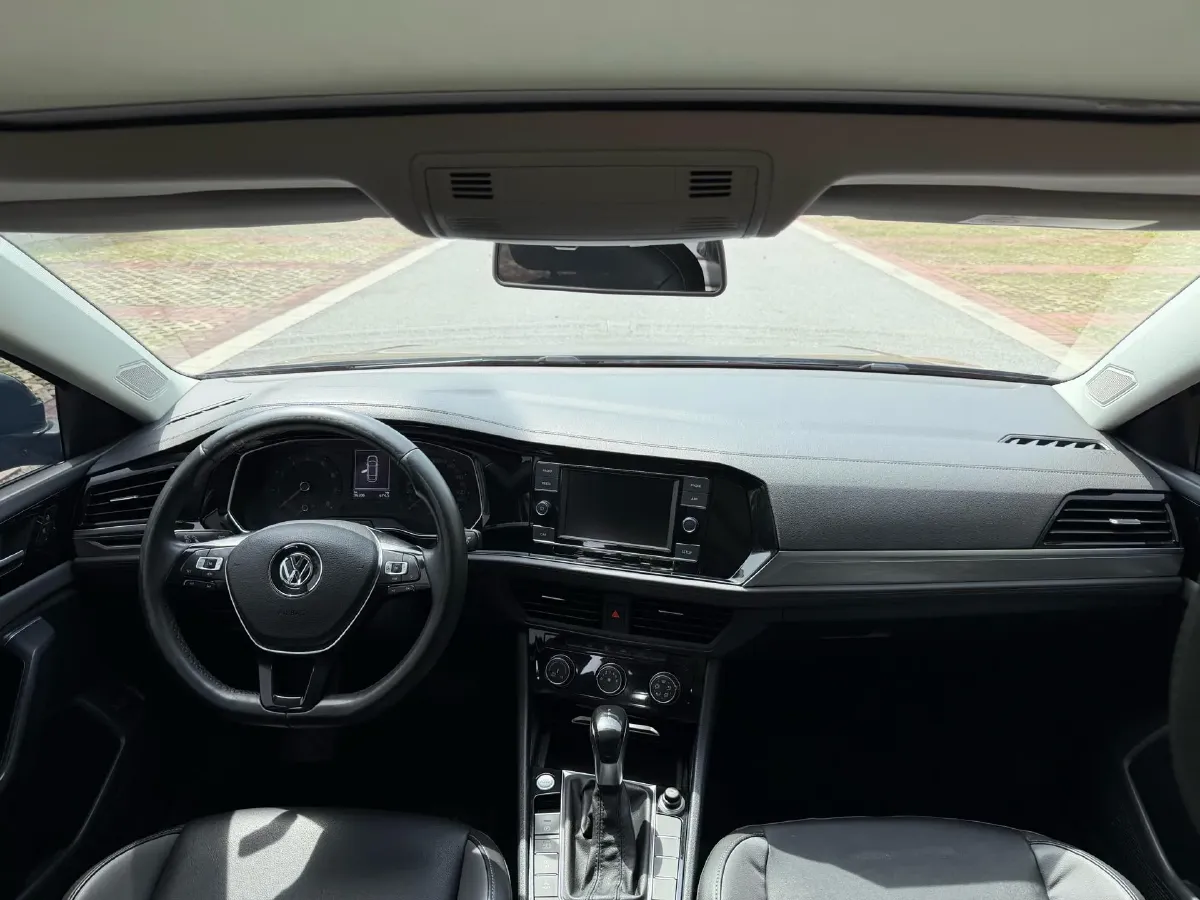 2020 Volkswagen Sagitar 1.4T 150HP L4 7DCT,autocango,china used car exporter,china ev exporter,chinese used car exporter,chinese used ev exporter