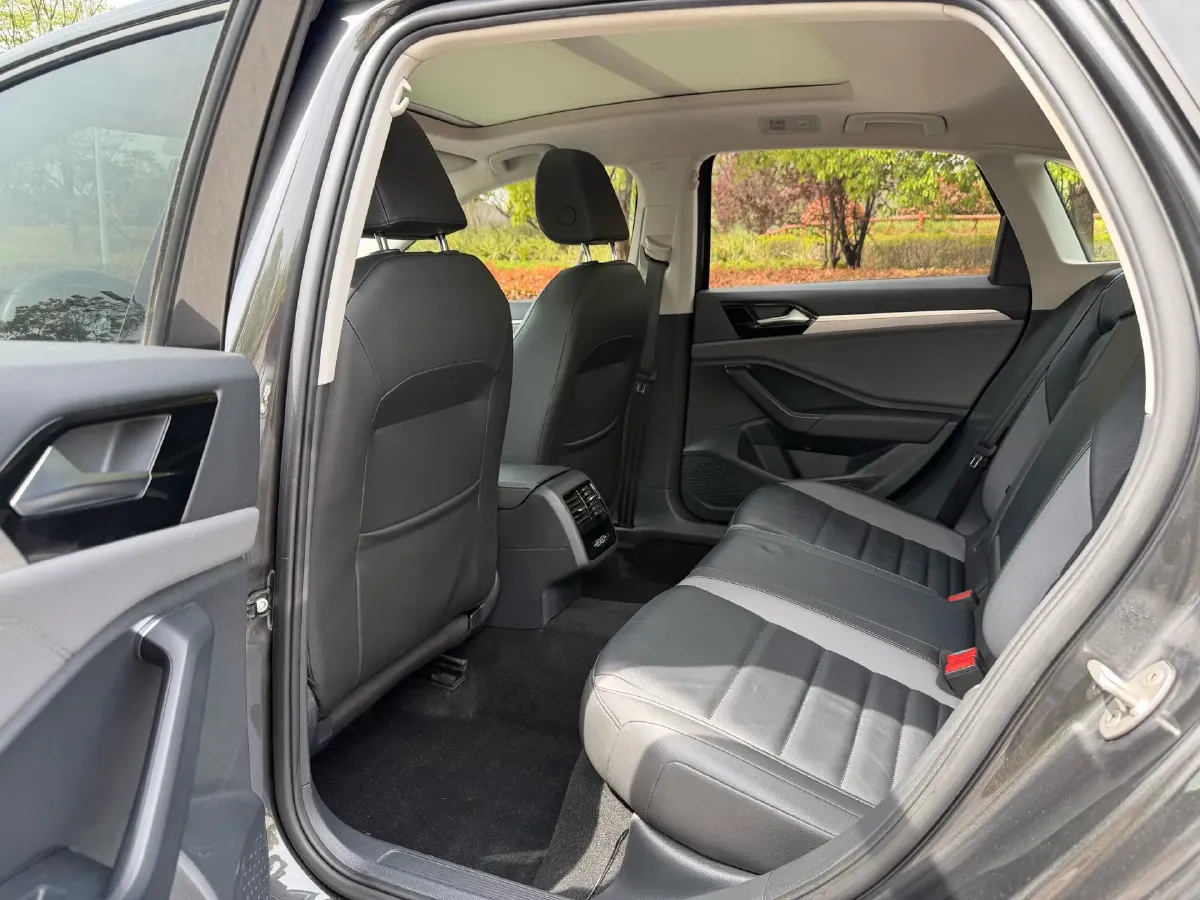 2020 Volkswagen Sagitar 1.4T 150HP L4 7DCT,autocango,china used car exporter,china ev exporter,chinese used car exporter,chinese used ev exporter