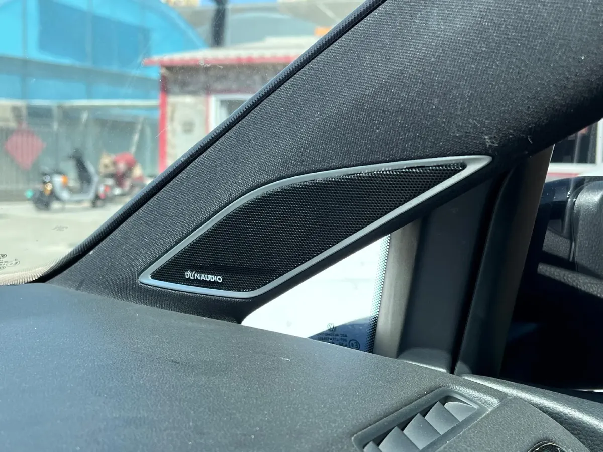 2018 Volkswagen GolfGTI 2.0T 220HP L4 7DCT,autocango,china used car exporter,china ev exporter,chinese used car exporter,chinese used ev exporter