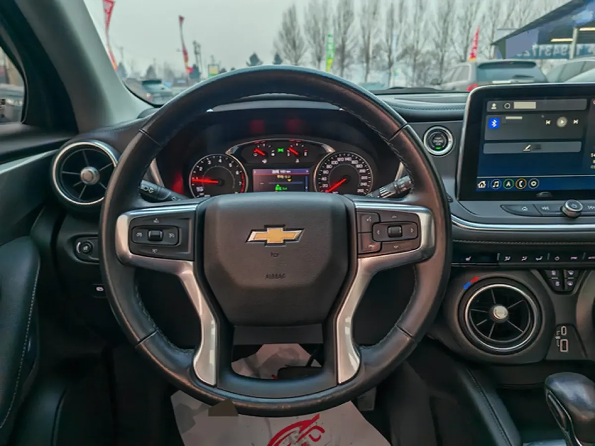 2020 Chevrolet Blazer 2.0T 237HP L4 9AT,autocango,china used car exporter,china ev exporter,chinese used car exporter,chinese used ev exporter