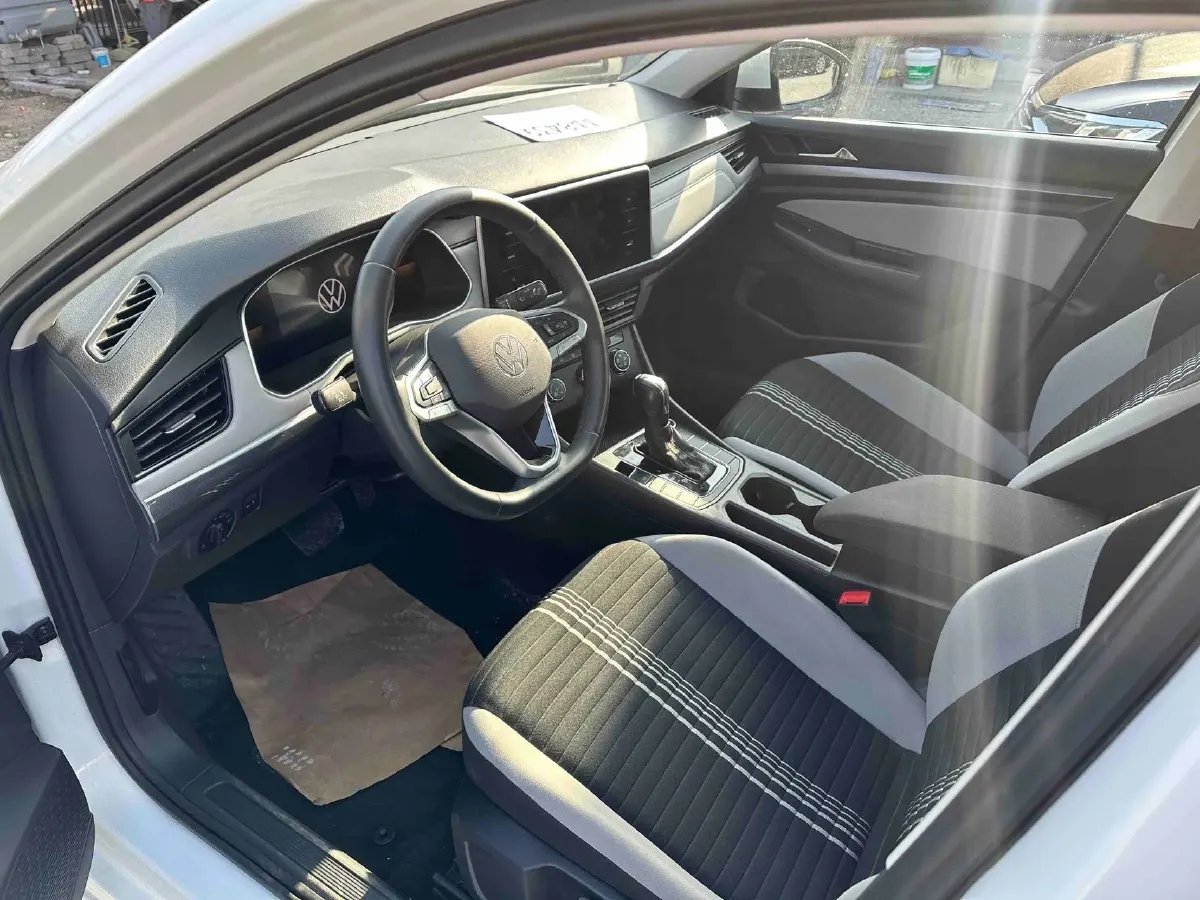 2024 Volkswagen Bora 1.2T 116HP L4 7DCT,autocango,china used car exporter,china ev exporter,chinese used car exporter,chinese used ev exporter