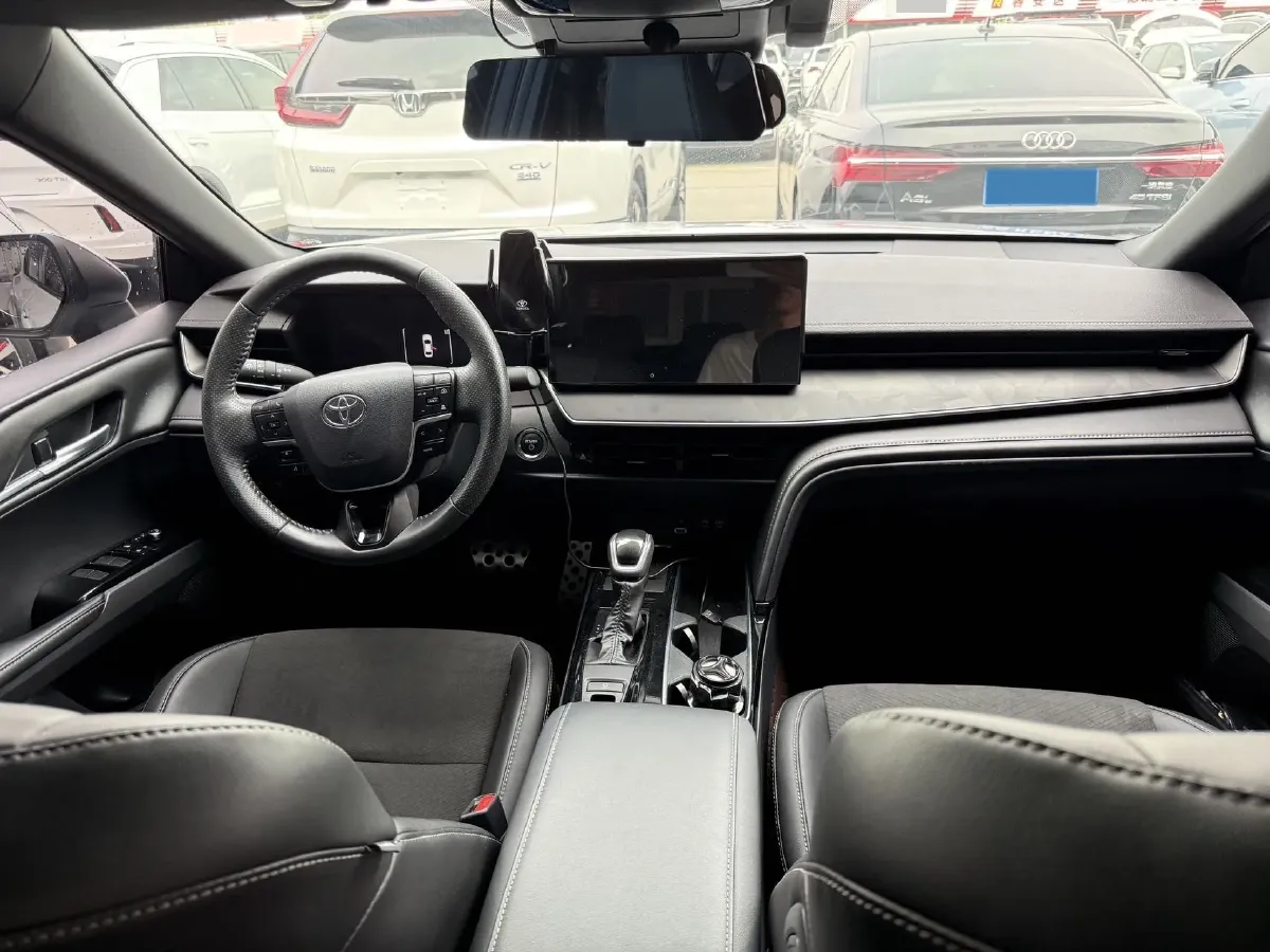 2024 Toyota Camry 2.0L 152HP L4 E-CVT Hybrid,autocango,china used car exporter,china ev exporter,chinese used car exporter,chinese used ev exporter