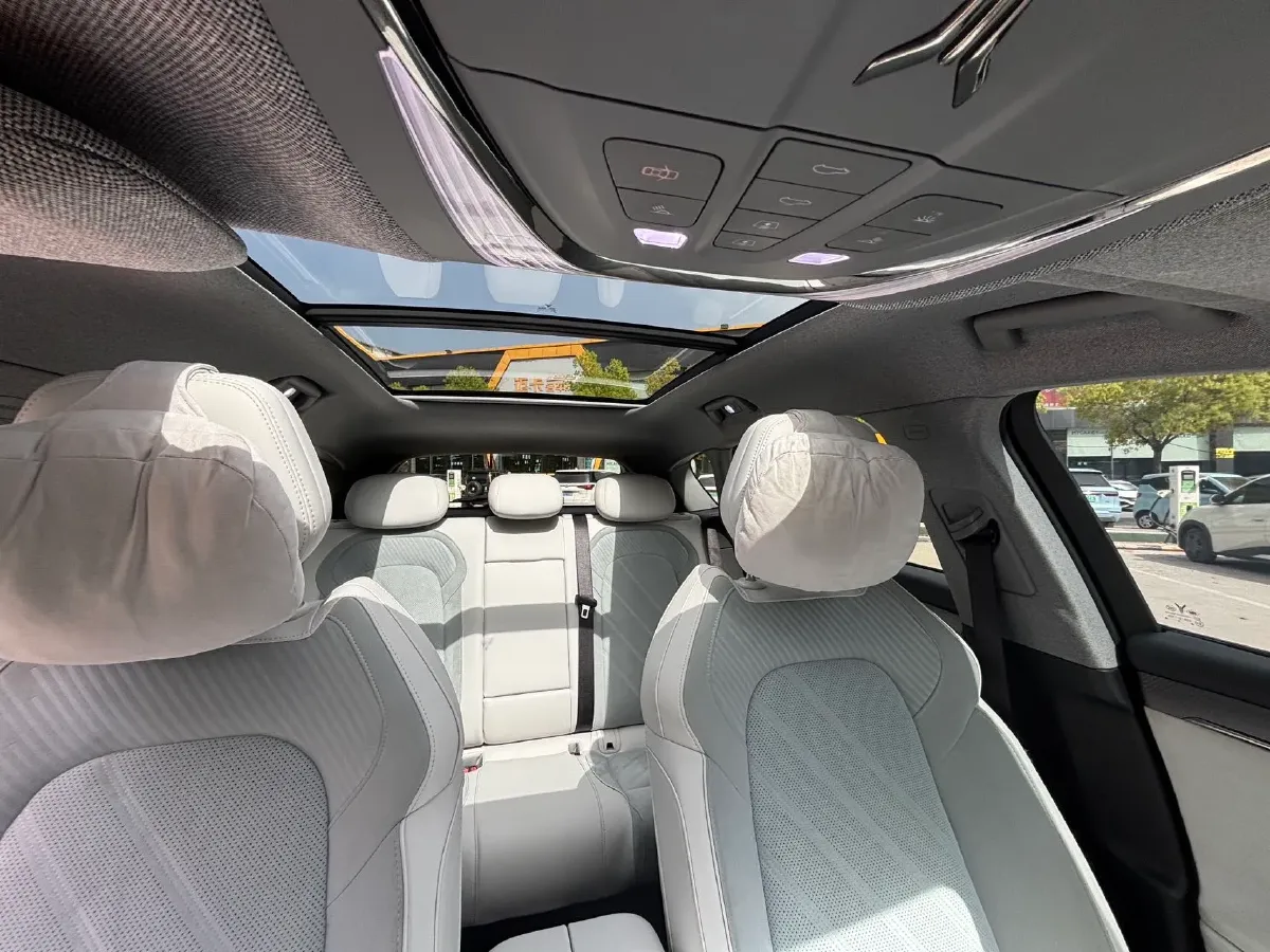 2025 Voyah FREE 1.5T 150HP L4 REEV 43KWH,autocango,china used car exporter,china ev exporter,chinese used car exporter,chinese used ev exporter